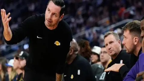 火箭新援锋线表现不佳，出场时间创赛季纪录